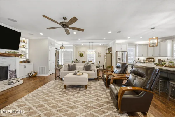 $725,000 | 5804 Rosedown Court, Knoxville, TN 37918