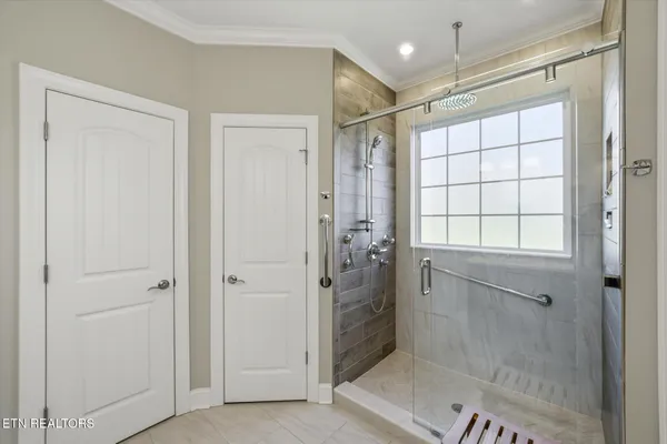 $725,000 | 5804 Rosedown Court, Knoxville, TN 37918
