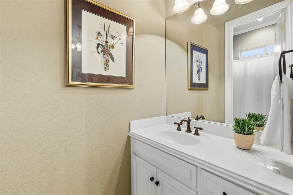 2726 Country Club Road Pantego, TX 76013 - Photo 26 of 37 Gallery Image 26
