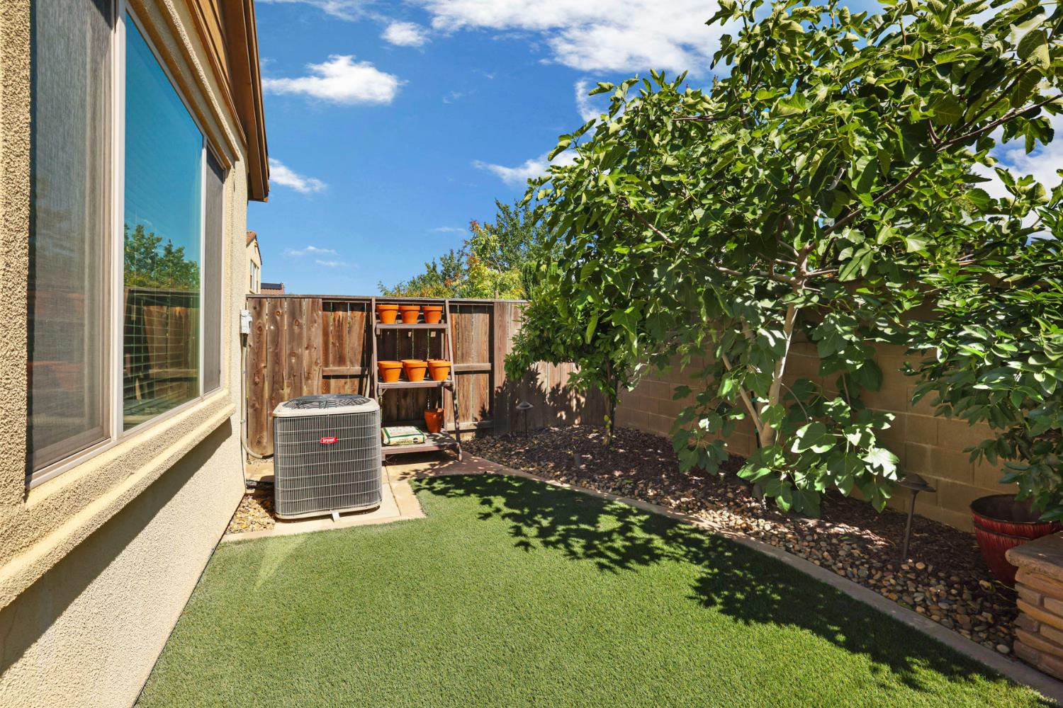 2640 Tiffany Street Lodi, CA 95242 - Photo 46 of 54