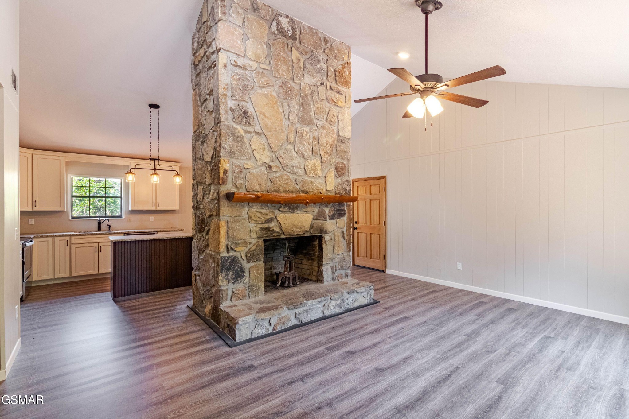 713 Lloyd Huskey Road Pigeon Forge, TN 37863 - Photo 10 of 52 Gallery Image 10