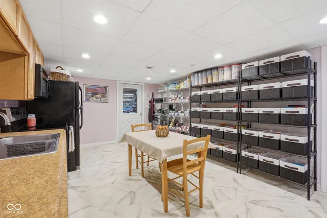 $328,900 | 1785 West Brownstown Road, North Vernon, IN 47265