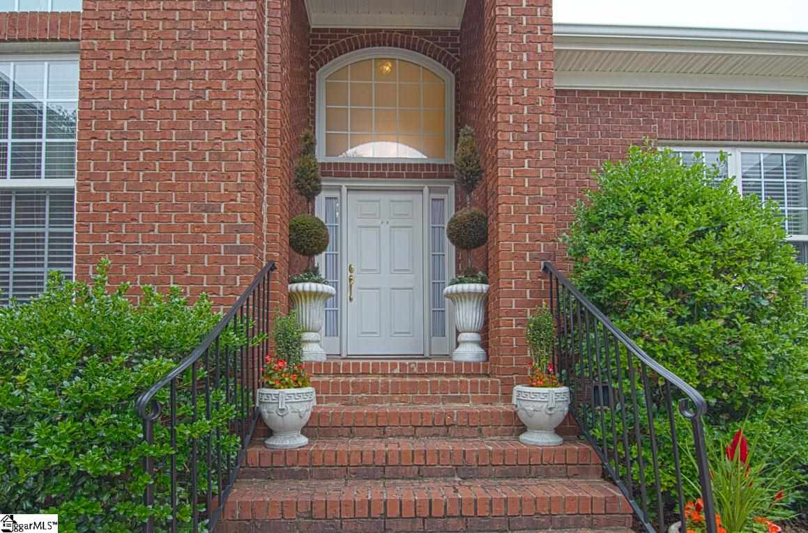 508 Spring Point Court Simpsonville, SC 29681 - Photo 2 of 22 Gallery Image 2
