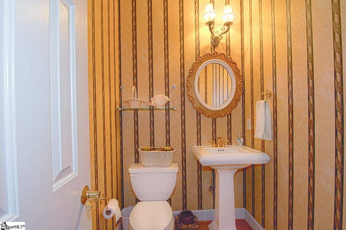 508 Spring Point Court Simpsonville, SC 29681 - Photo 15 of 22 Gallery Image 15