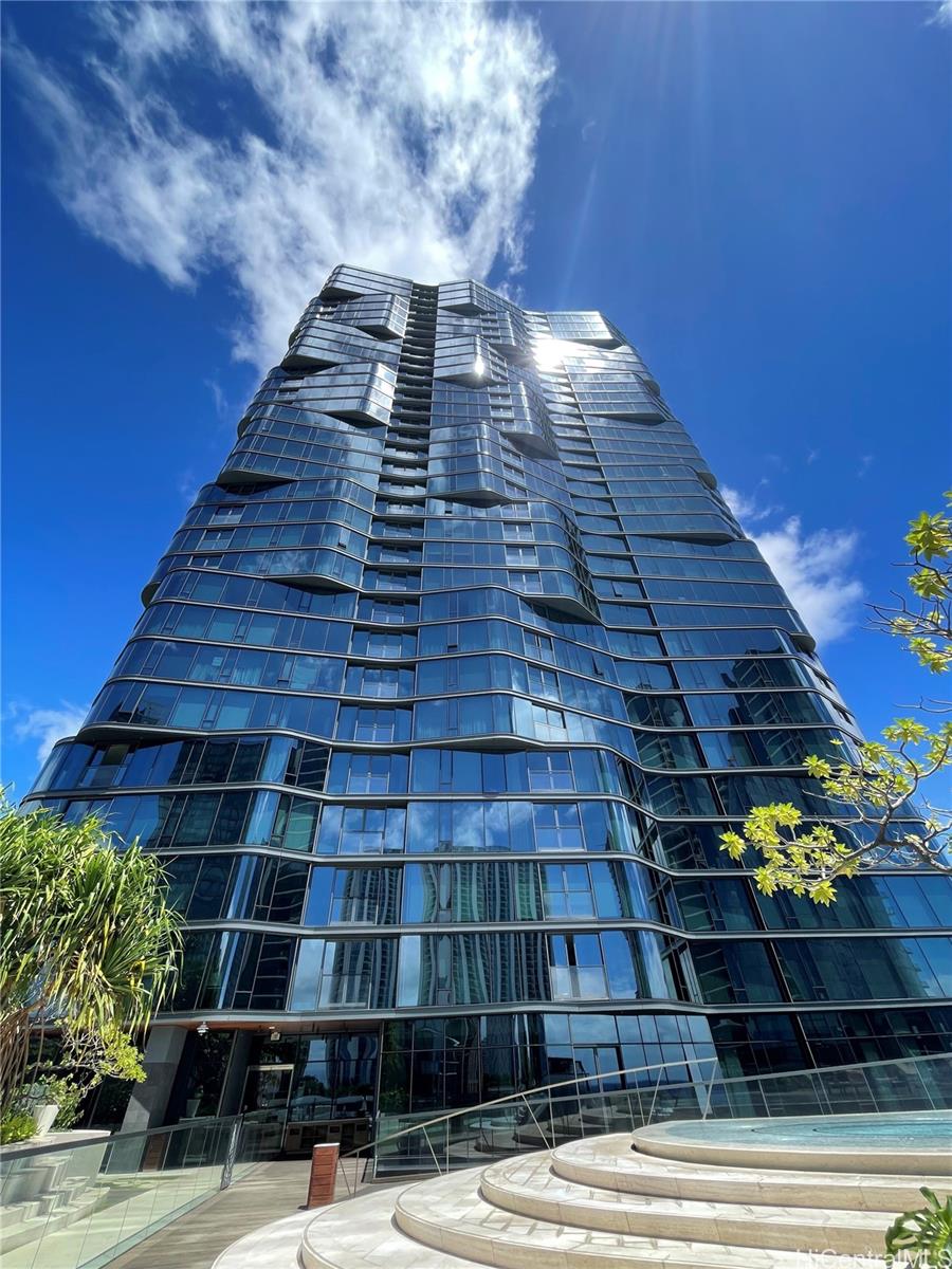 1108 Auahi Street, Unit PH3403 Honolulu, HI 96814 - Photo 14 of 24 a view of a tall building