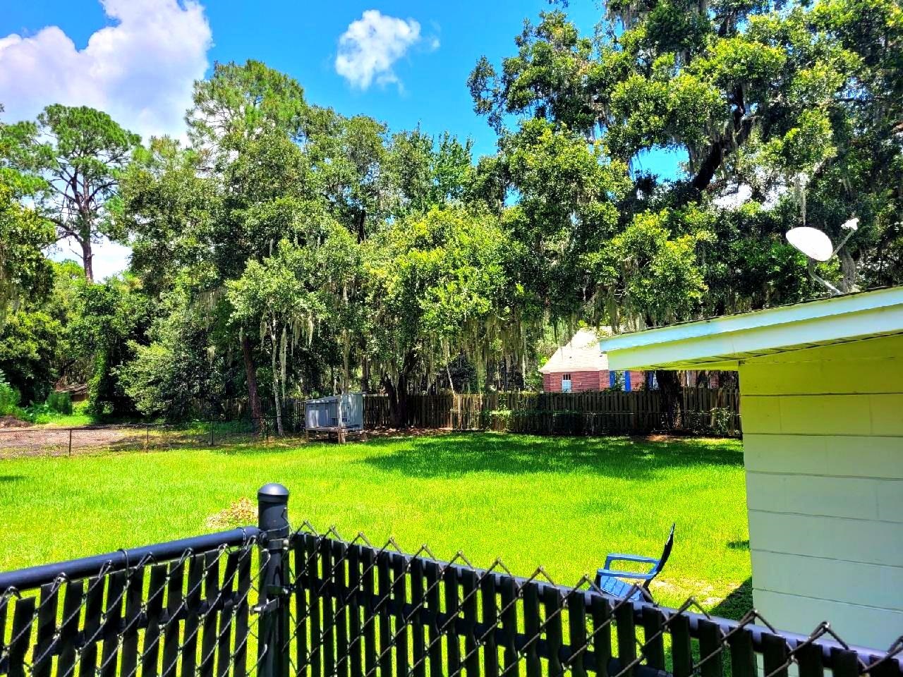 930 Highway 16 St. Augustine, FL 32084 - Photo 17 of 27 a view of an outdoor space and a swimming pool