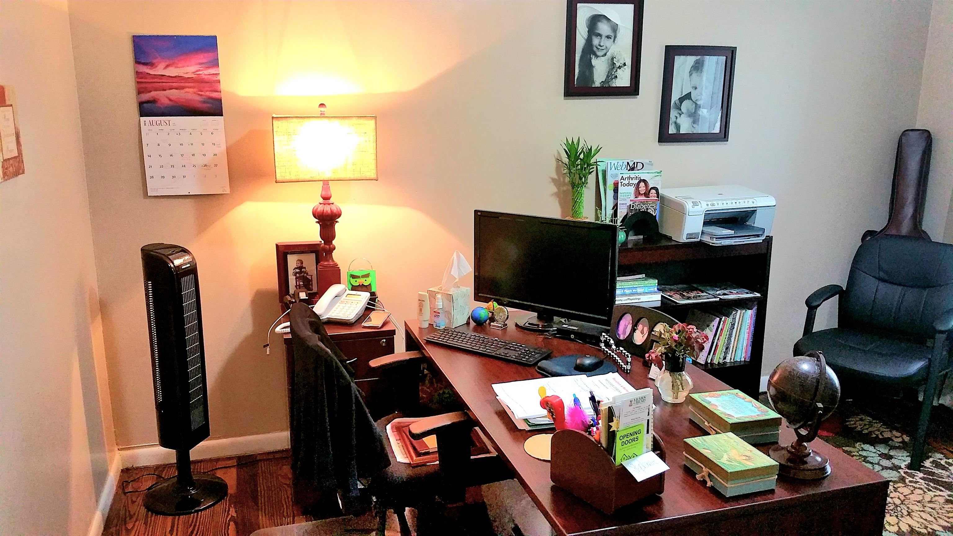 930 Highway 16 St. Augustine, FL 32084 - Photo 22 of 27 a living room with furniture and a flat screen tv