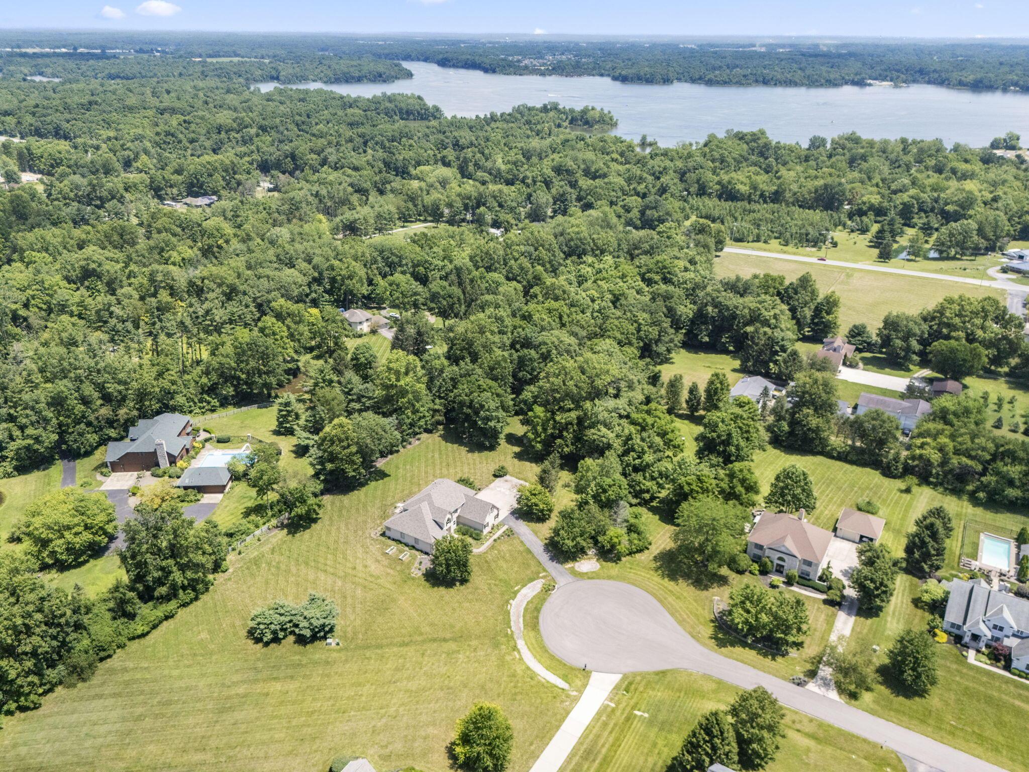 2679 Red Robin Way Delaware, OH 43015 - Photo 114 of 119 114
