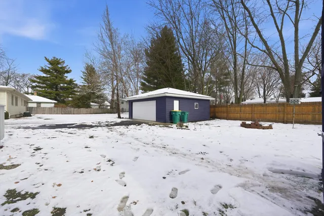 $2,695 | 15409 South Union Place, Plainfield, IL 60544