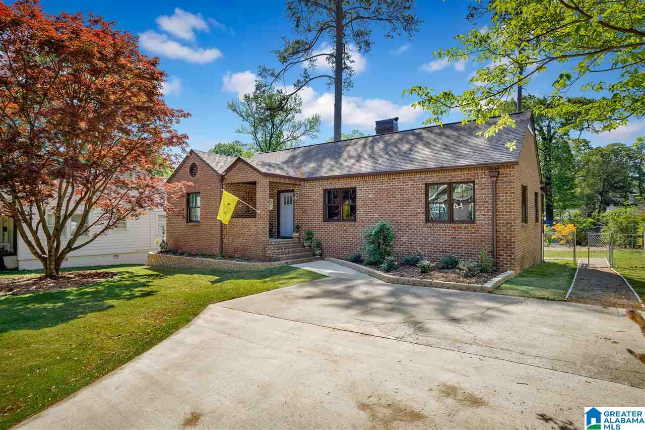 1509 Sutherland Place Birmingham, AL 35209 - Photo 3 of 26