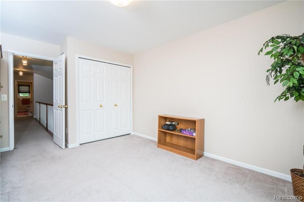 52110 Boland Road Chesterfield, MI 48047 - Photo 27 of 40