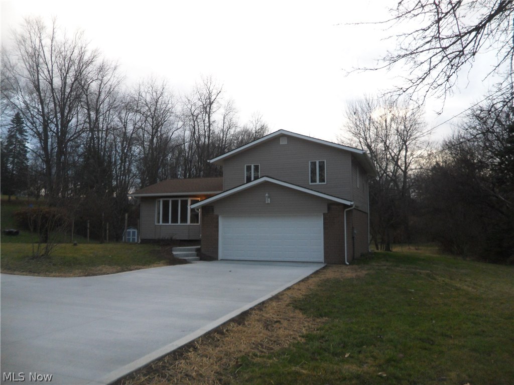 5242 South Arlington Road Clinton, OH 44216 - Photo 2 of 16