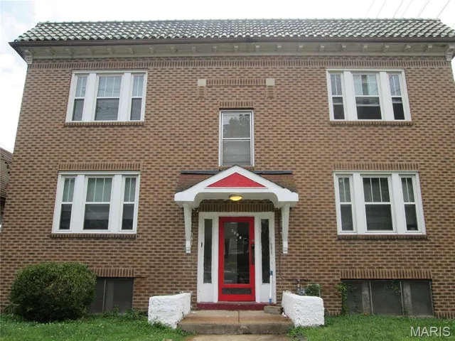$400,000 | 6532 Bartmer Avenue, University City, MO 63130