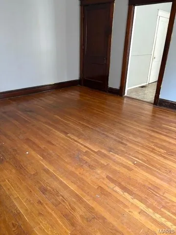 $400,000 | 6532 Bartmer Avenue, University City, MO 63130