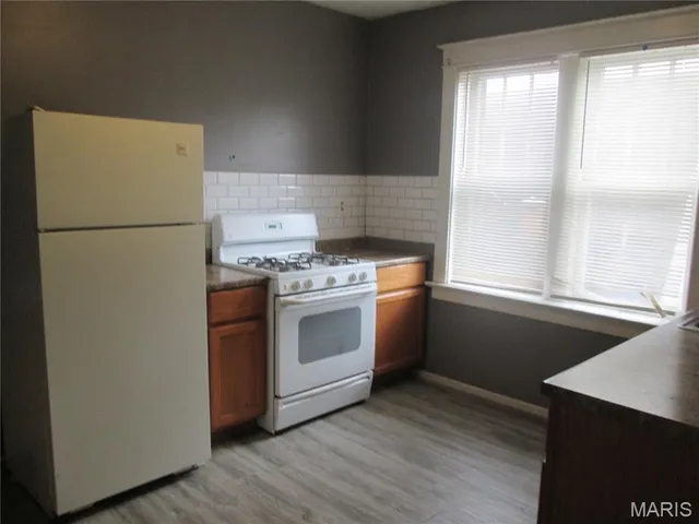 $400,000 | 6532 Bartmer Avenue, University City, MO 63130