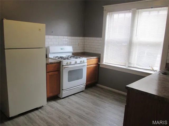 $400,000 | 6532 Bartmer Avenue, University City, MO 63130