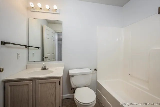 $199,500 | 303 Colonial Club Drive, New Albany, IN 47150