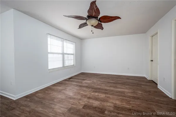 $199,500 | 303 Colonial Club Drive, New Albany, IN 47150