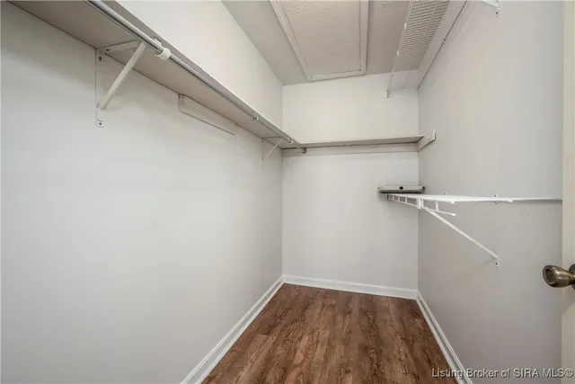 $199,500 | 303 Colonial Club Drive, New Albany, IN 47150