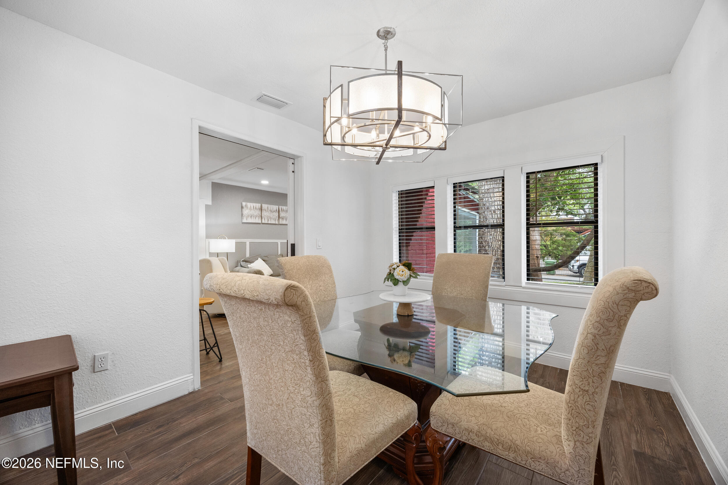 136 Washington Street St. Augustine, FL 32084 - Photo 17 of 37 Designer Lighting!