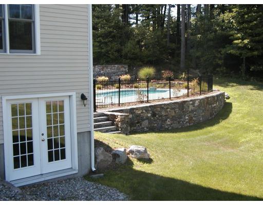 18 Abbey Road Boylston, MA 01505 - Photo 8 of 14 Gallery Image 8