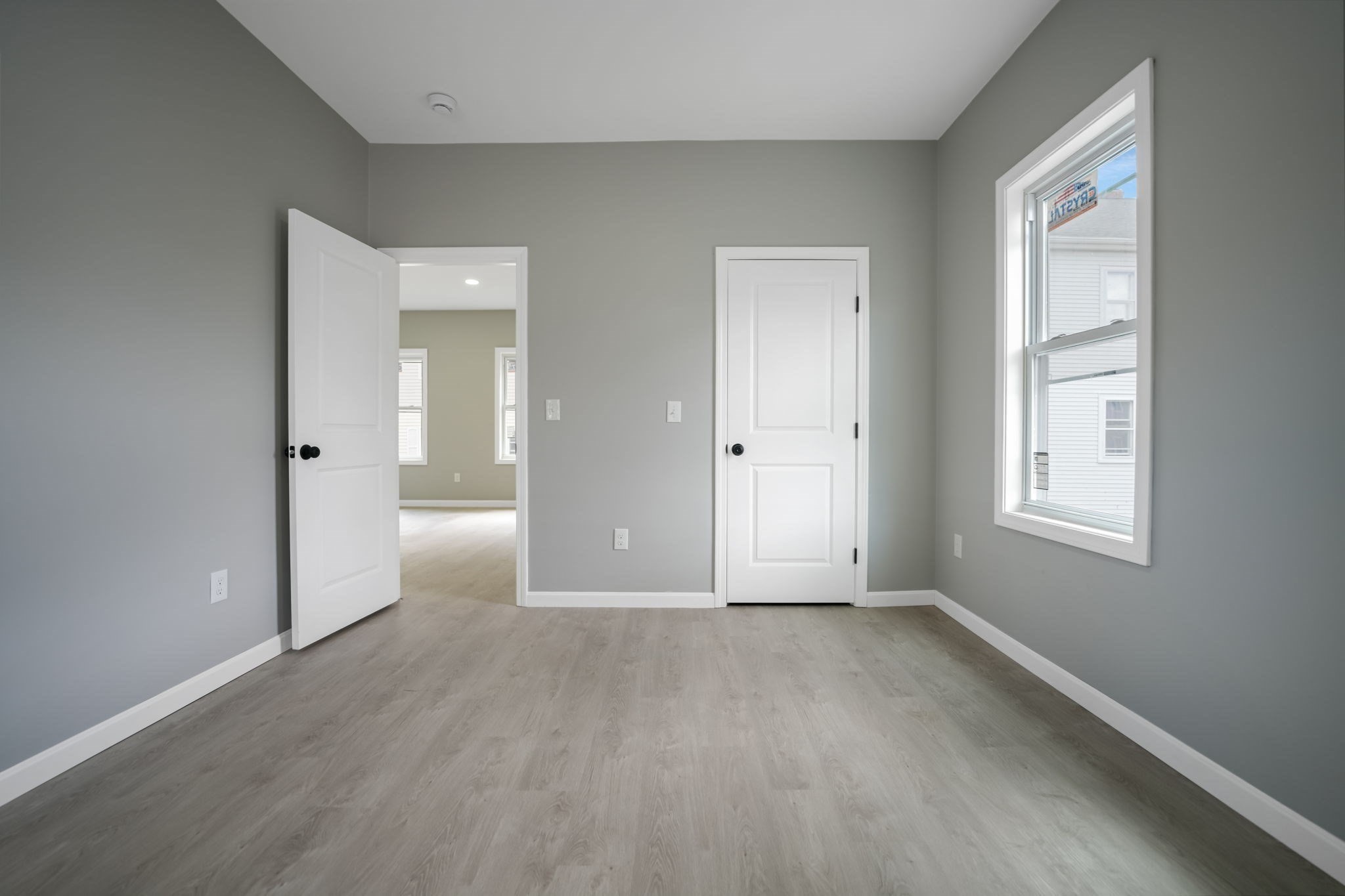 35 Hood Street, Unit 3 Fall River, MA 02720 - Photo 8 of 11 Gallery Image 8