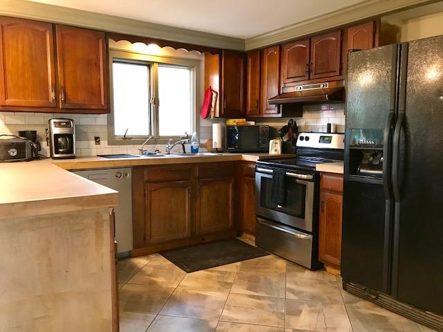 412 New Dam Road Sanford, ME 04073 - Photo 4 of 13 412 kitchen