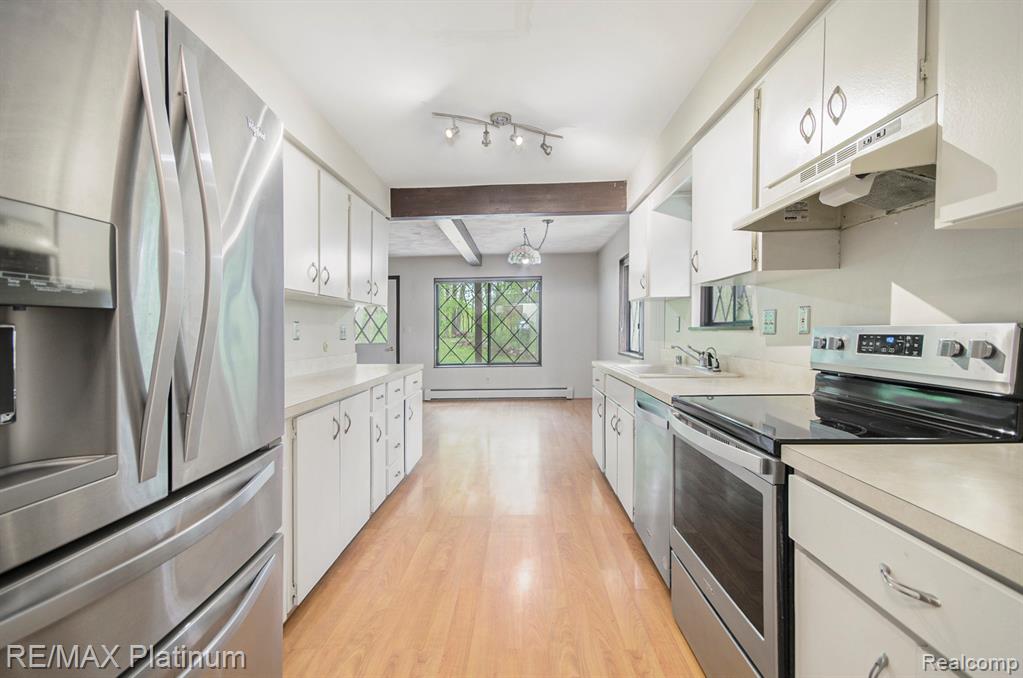 11095 Hibner Road Hartland, MI 48353 - Photo 15 of 49 Gallery Image 15