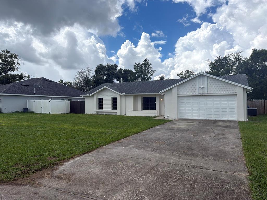 3043 Cloudcroft Avenue Spring Hill, FL 34609 - Photo 3 of 36 Gallery Image 3