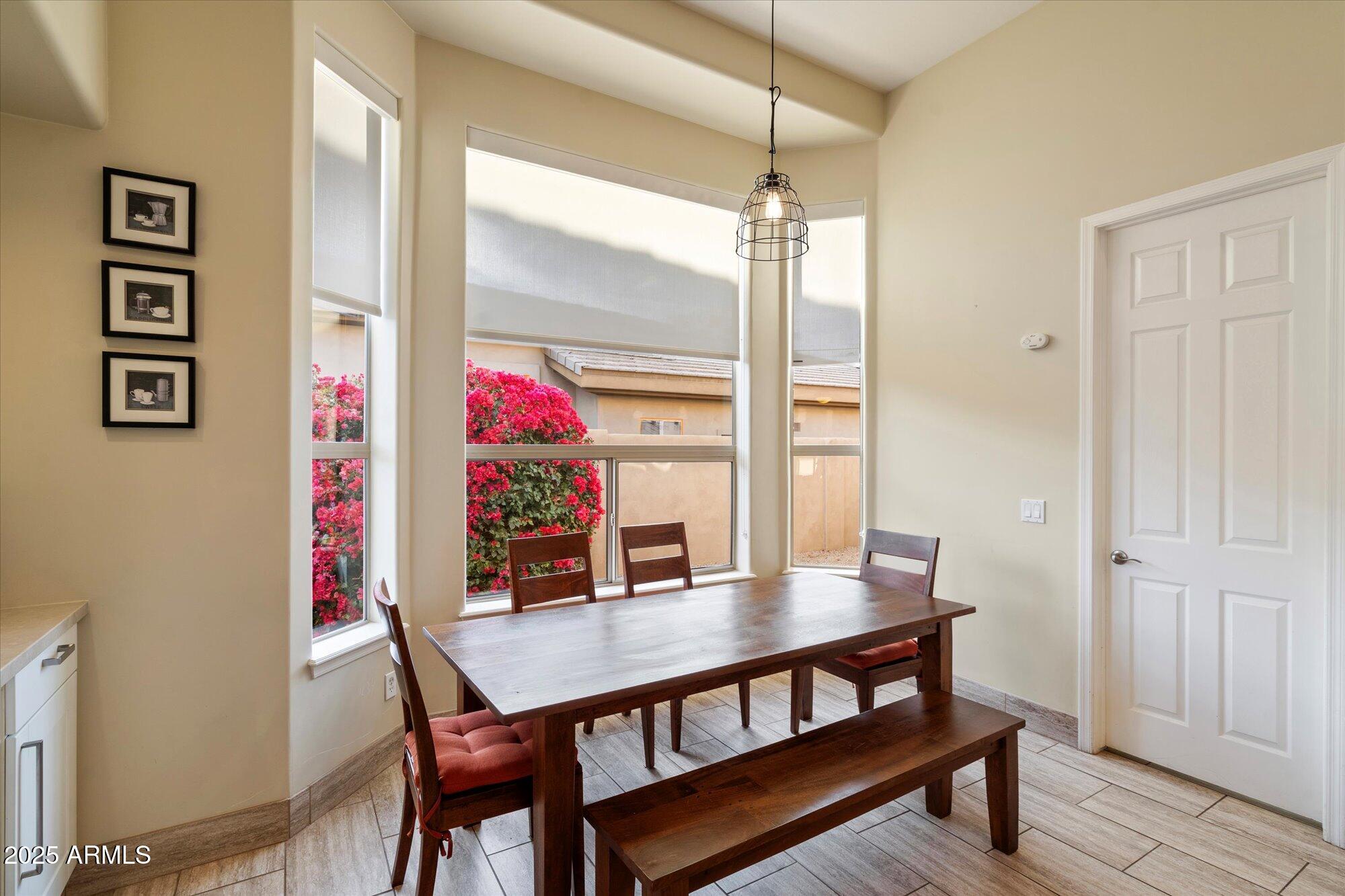 7917 East Thunderhawk Road Scottsdale, AZ 85255 - Photo 12 of 27 12-77624129
