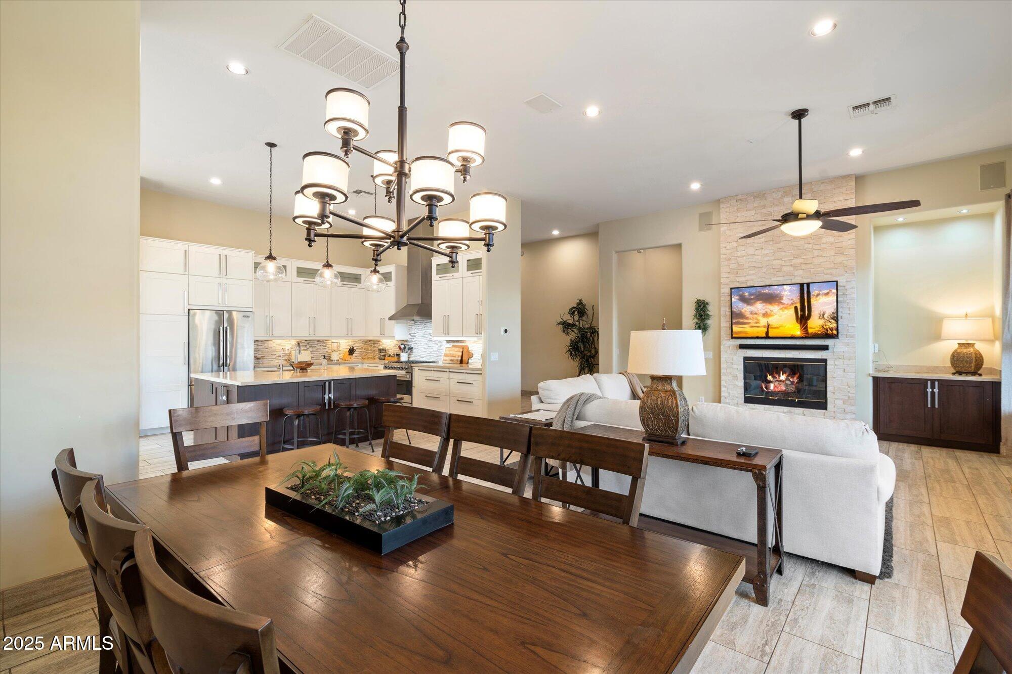 7917 East Thunderhawk Road Scottsdale, AZ 85255 - Photo 7 of 27 07-77624097