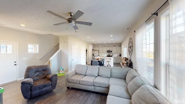 $239,900 | 302 Stellar Way, Huntingburg, IN 47542