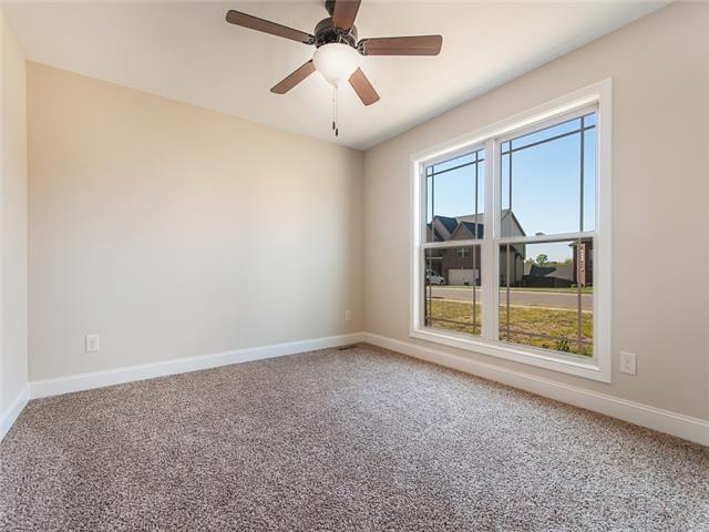 1623 Raven Road Clarksville, TN 37042 - Photo 13 of 15 Gallery Image 13