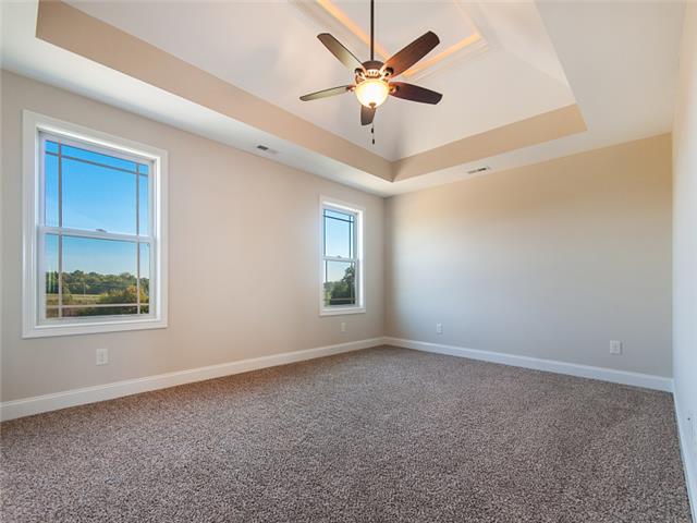1623 Raven Road Clarksville, TN 37042 - Photo 8 of 15 Gallery Image 8