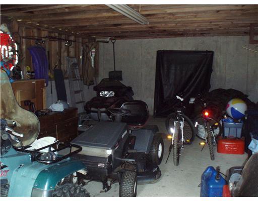 7 Chestnut Lane Linneus, ME 04730 - Photo 8 of 11 Parking Lot/Garage.