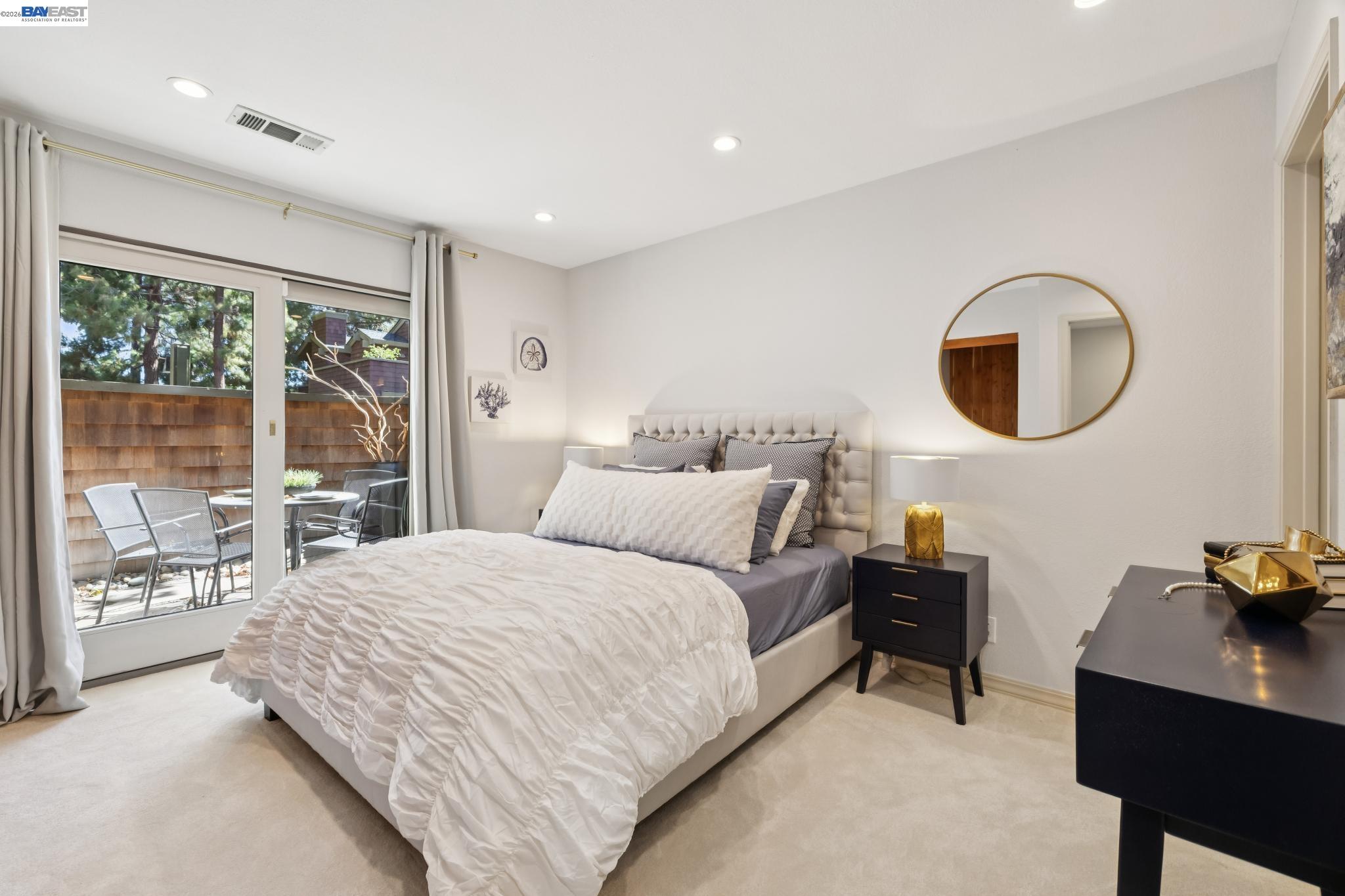 611 Harbor Road Alameda, CA 94502 - Photo 53 of 68 Gallery Image 53