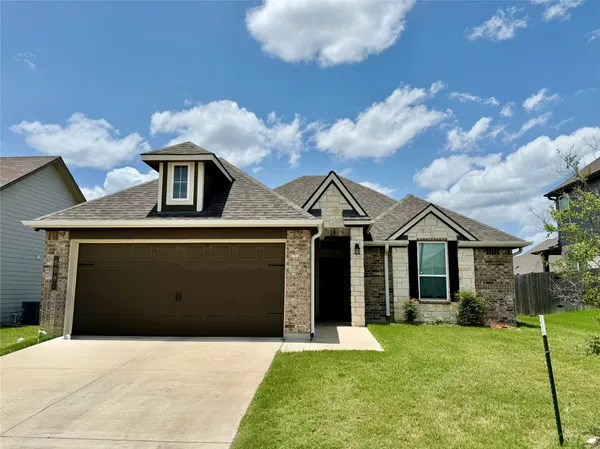 $1,950 | 808 Fallbrook Drive, Temple, TX 76502
