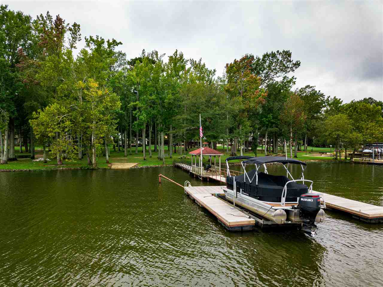 235 Snowdown Cove Cherokee, AL 35616 - Photo 2 of 25