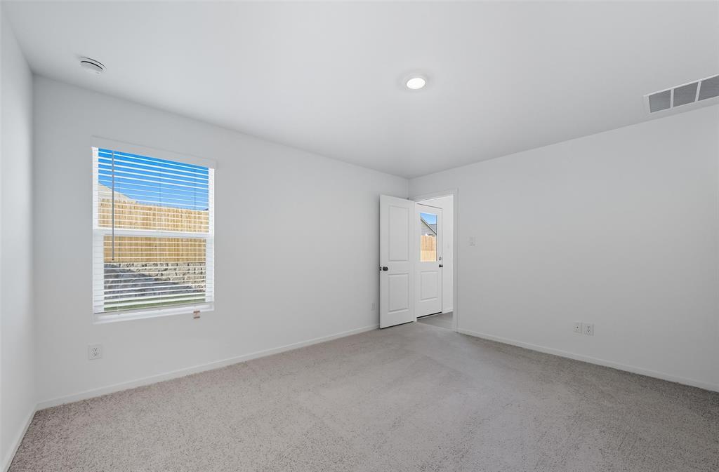 1013 Raintree Road Princeton, TX 75407 - Photo 11 of 17