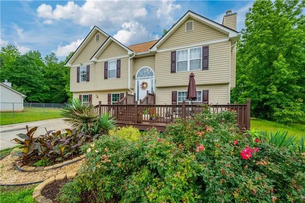 $385,000 | 3425 One Horse Lane, Gainesville, GA 30507