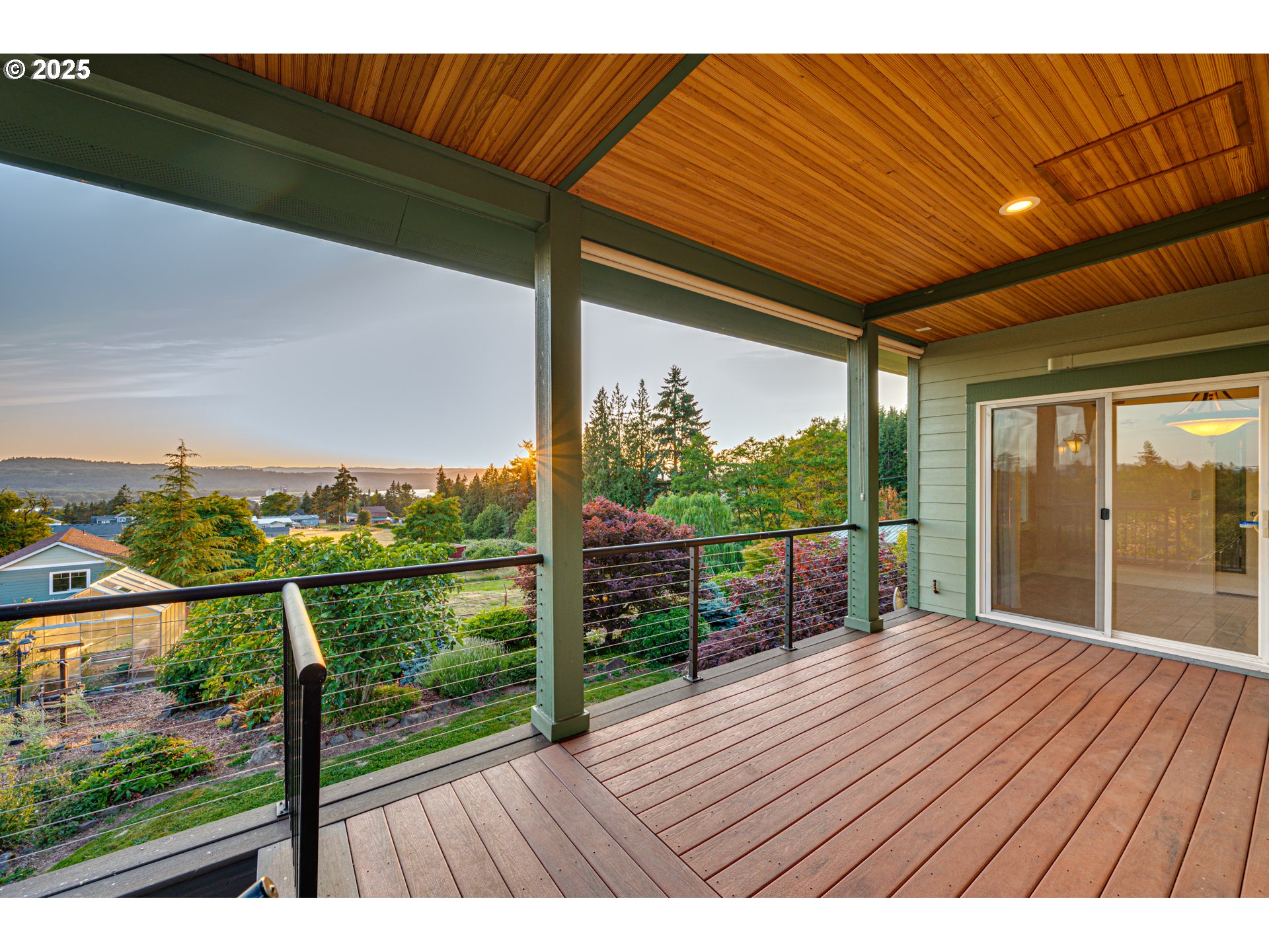 1690 Cloverdale Road Kalama, WA 98625 - Photo 8 of 48 Gallery Image 8