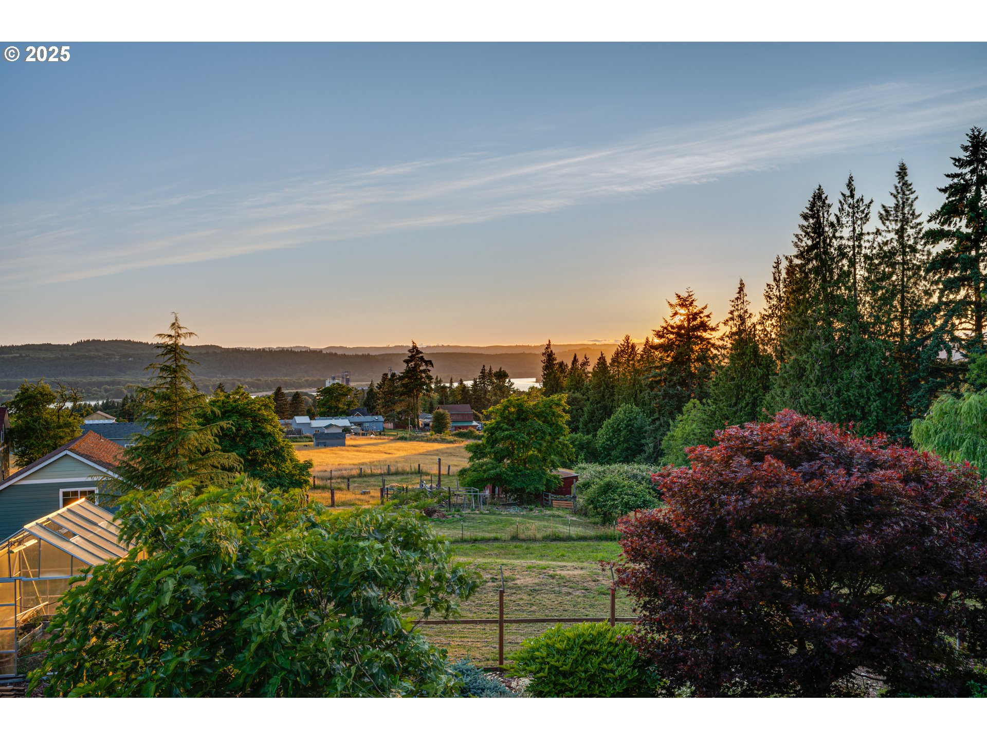 1690 Cloverdale Road Kalama, WA 98625 - Photo 9 of 48 Gallery Image 9