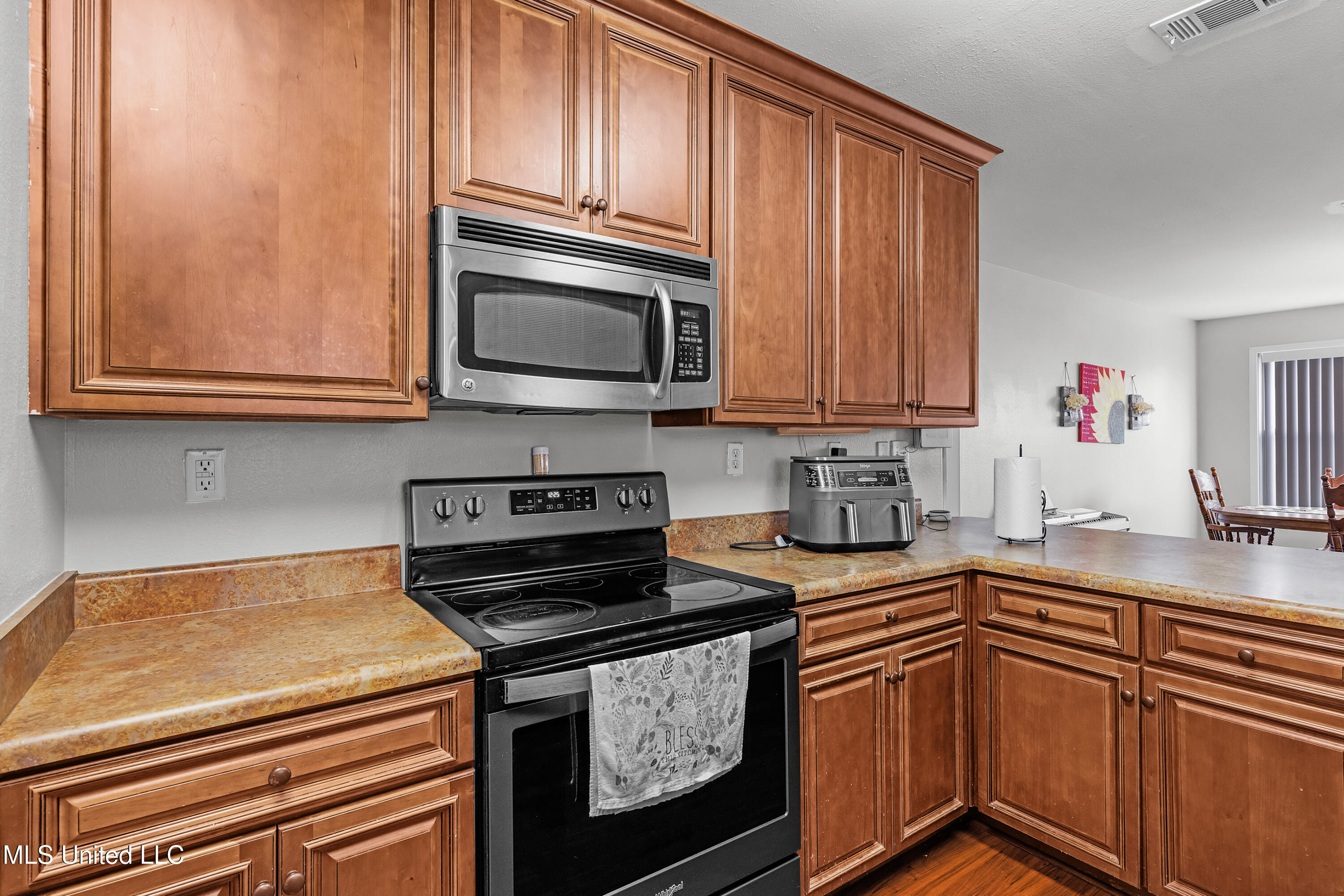 4950 Windmill Avenue D'Iberville, MS 39540 - Photo 16 of 37 4950WindmillAve-16