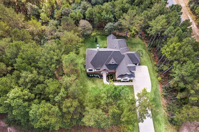 $889,900 | 26500 Maverick Lane, Waller, TX 77484