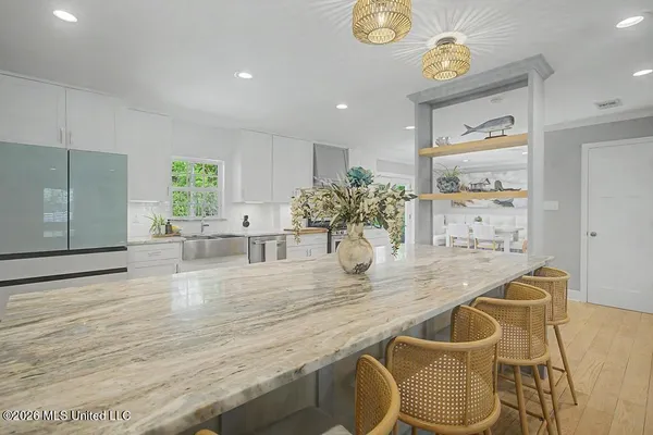 $999,000 | 1589 East 2nd Street, Pass Christian, MS 39571