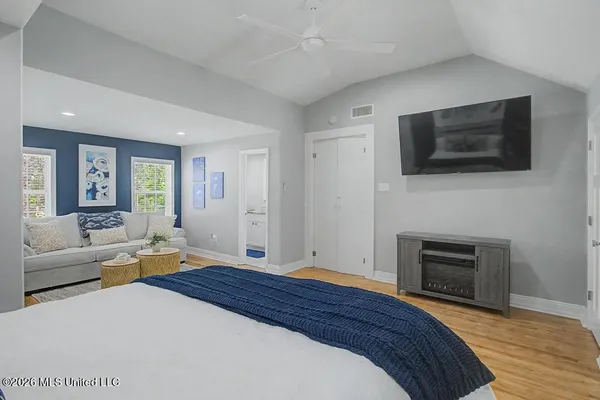 $999,000 | 1589 East 2nd Street, Pass Christian, MS 39571