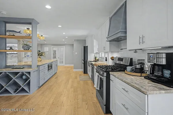 $999,000 | 1589 East 2nd Street, Pass Christian, MS 39571