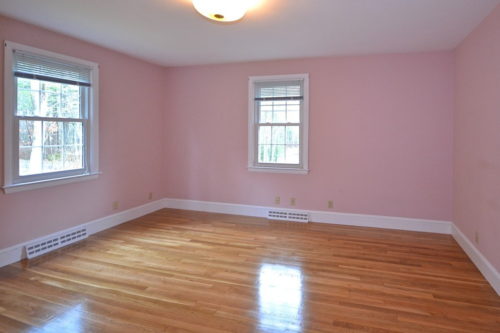 105 New Boston Road Fairhaven, MA 02719 - Photo 12 of 21 Gallery Image 12