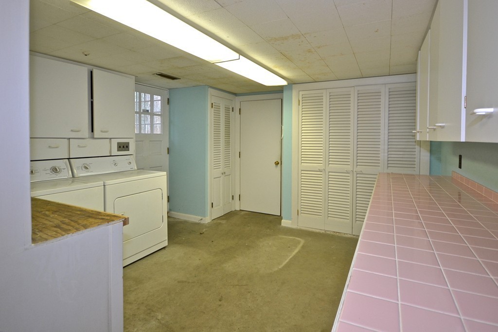 105 New Boston Road Fairhaven, MA 02719 - Photo 20 of 21 Gallery Image 20