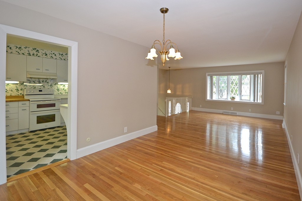 105 New Boston Road Fairhaven, MA 02719 - Photo 9 of 21 Gallery Image 9